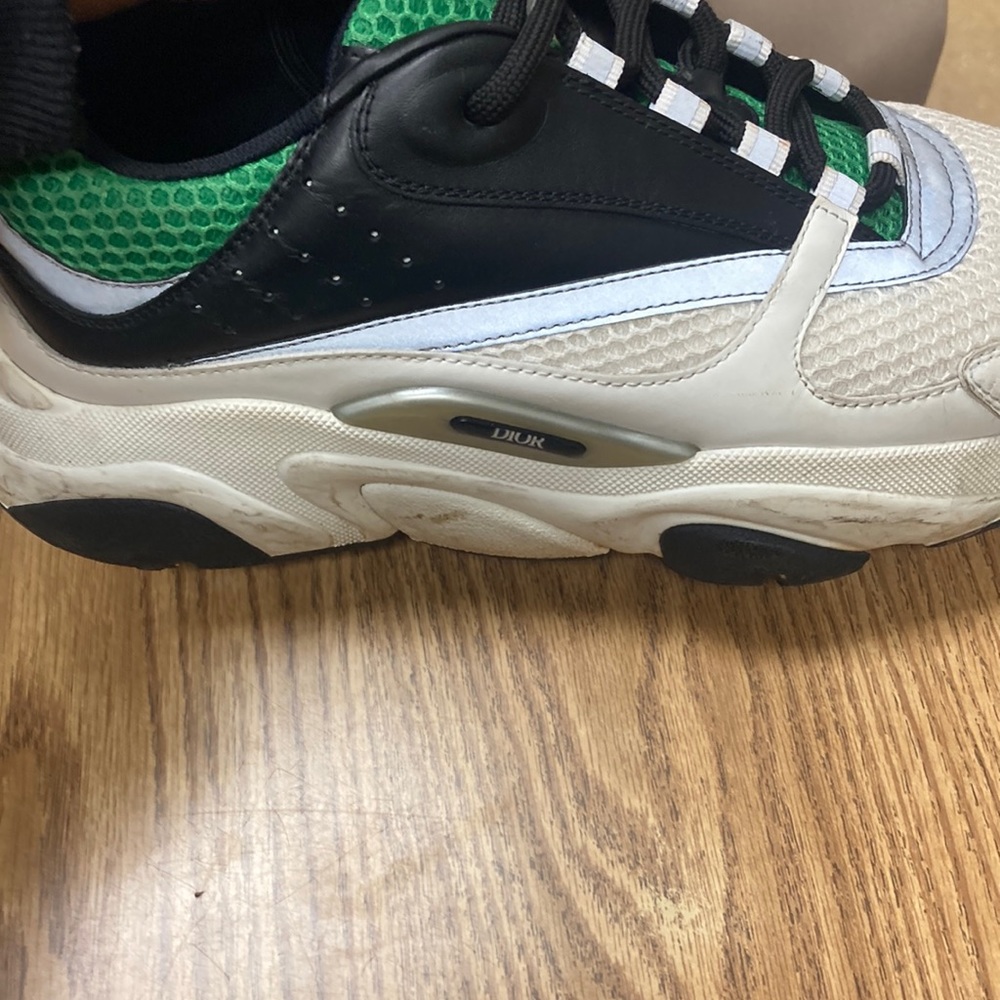 Selling b22’s white, black, and green. size 42 EU, (worn)